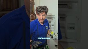 Frigorífico con electrónica dañada por sobretensión